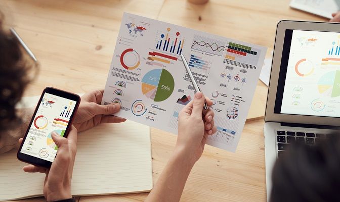 Measurable advertising metrics present